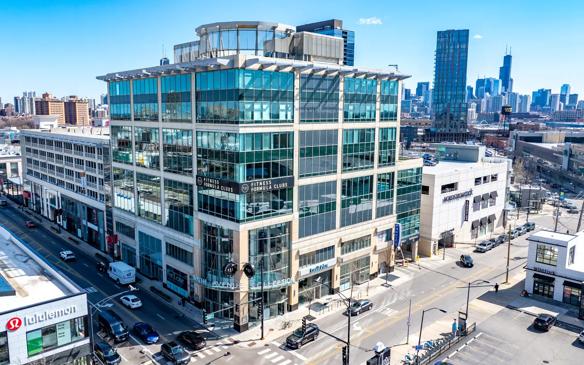 The office building at 939 West North Avenue in Chicago